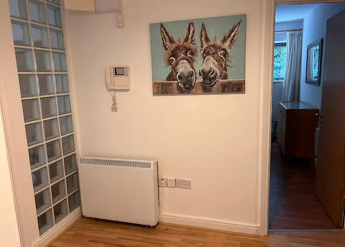 2 Bed In Апартаменты Брей